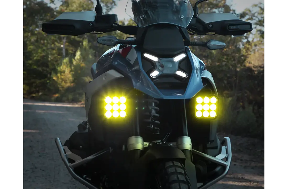 DENALI DL9 LED Driving light with DataDim Technology