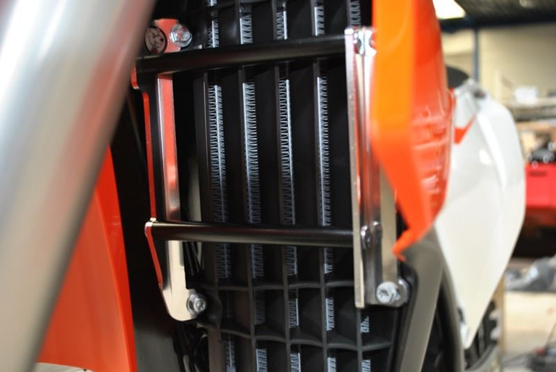 AXP - Radiator Braces - Husqvarna / KTM / GasGas Enduro's