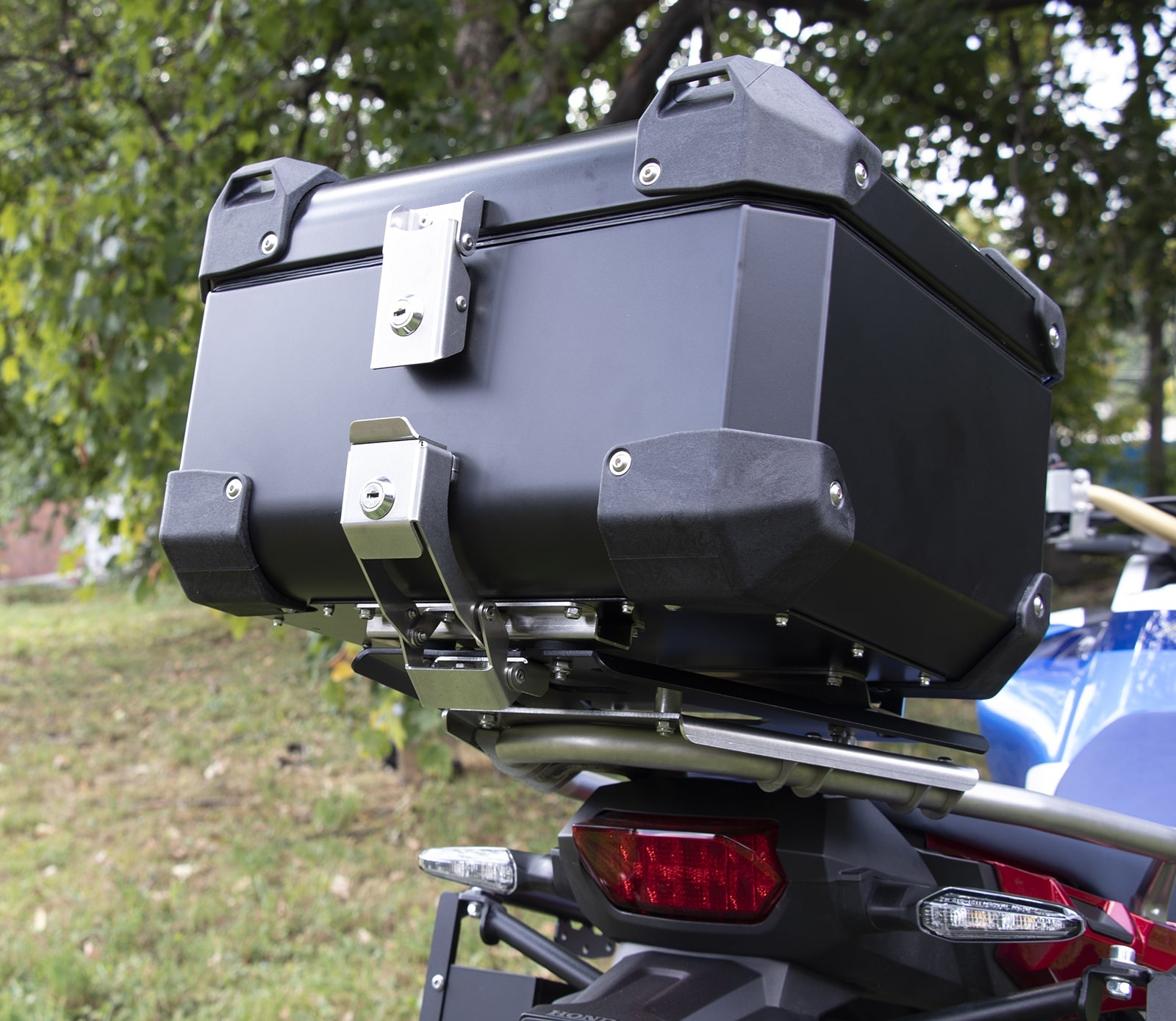 BUMOT Defender EVO Topkofferplaat - Honda Africa Twin Adv. sports ('18-'19)