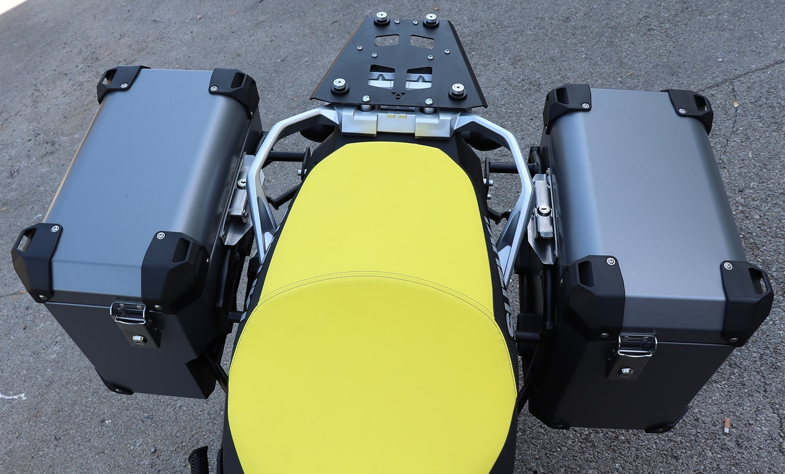 BUMOT Defender EVO Topkofferplaat - Suzuki DL1000 V-strom (+'14)