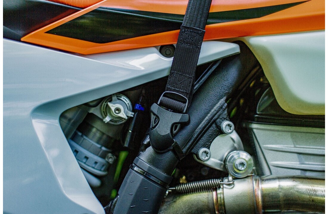 Enduristan - Rear ROK straps for Sandstorm 5