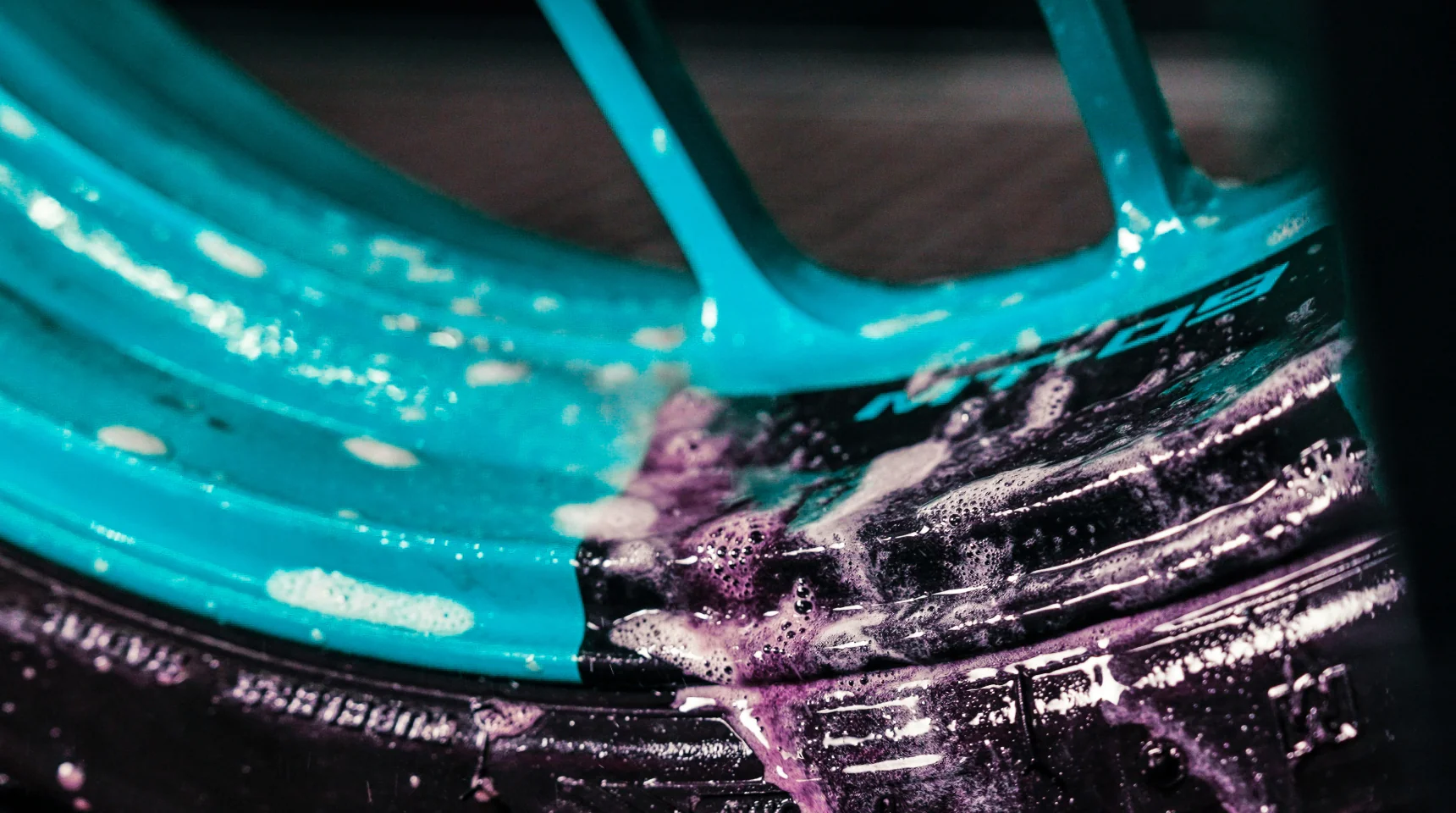 MUC-OFF Wheel Cleaner