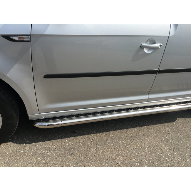 VW Caddy Sidebars met rvs trede