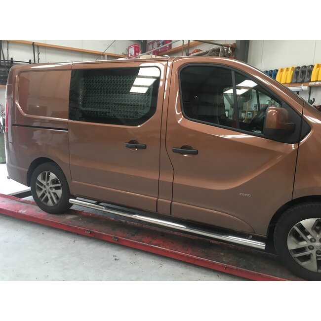 Nissan Nissan Primastar|Renault Sidebars 70 mm met steps