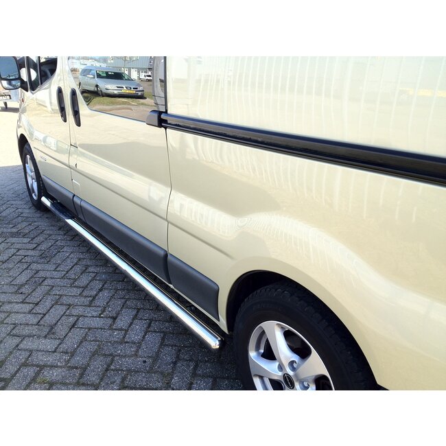 Nissan Nissan Primastar|Renault Sidebars 70 mm met steps