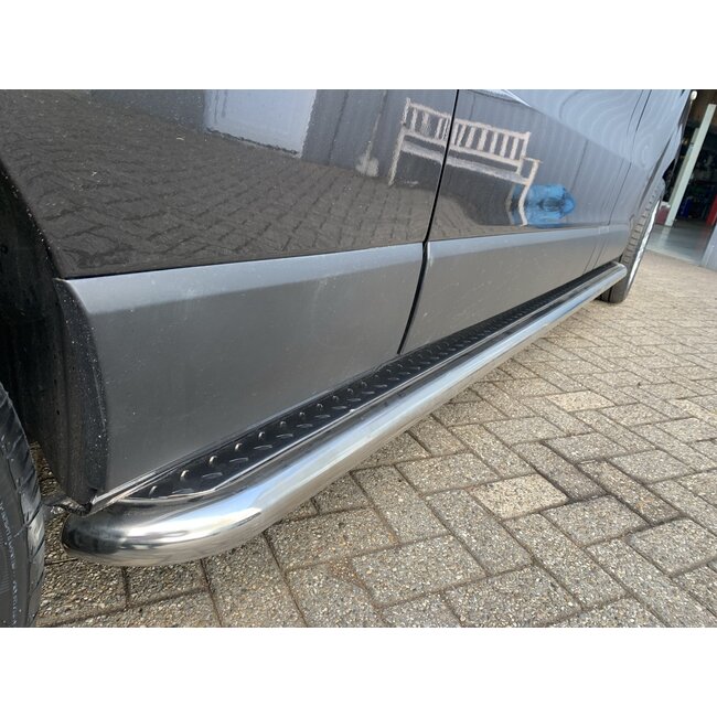 Opel Opel Vivaro|Nissan Sidebars buis 60 mm met RVS trede (set van 2 stuks)