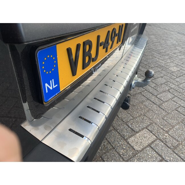 Opel Vivaro Renault Trafic Nissan Primastar Bumperplaat Bumperbeschermplaat