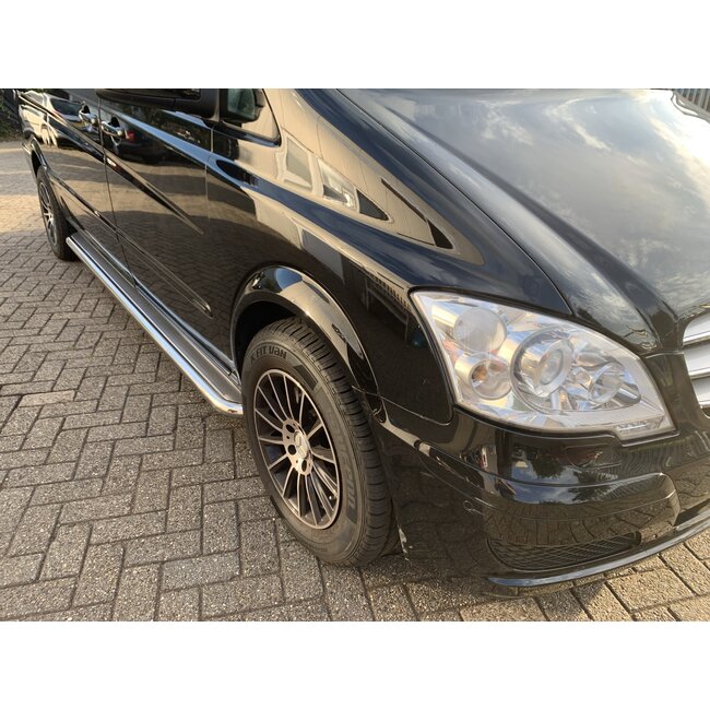 Mercedes-Benz Sidebars buis 60 mm met RVS trede (set van 2 stuks)