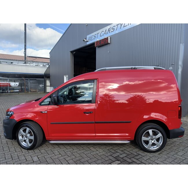 VW Caddy Sidebars met rvs trede