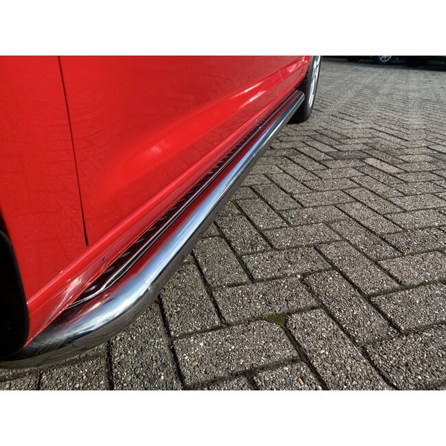 VW Caddy Sidebars met rvs trede