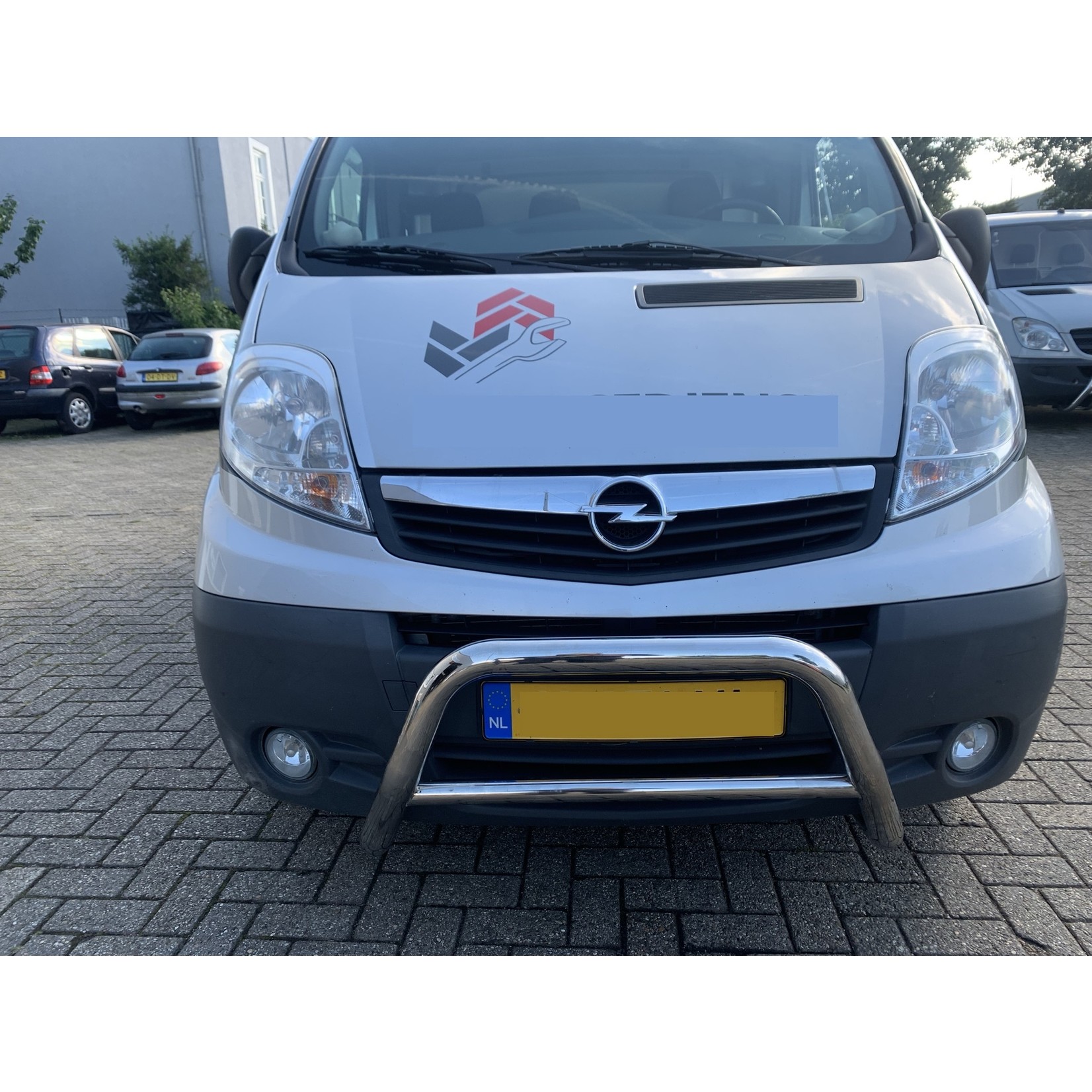 Renault Opel Vivaro/Renault Trafic/Nissan Primastar Pushbar Bullbar zonder carter