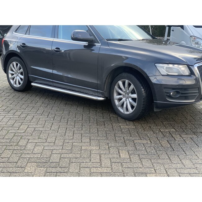 Audi Q5 Sidebars met rvs trede