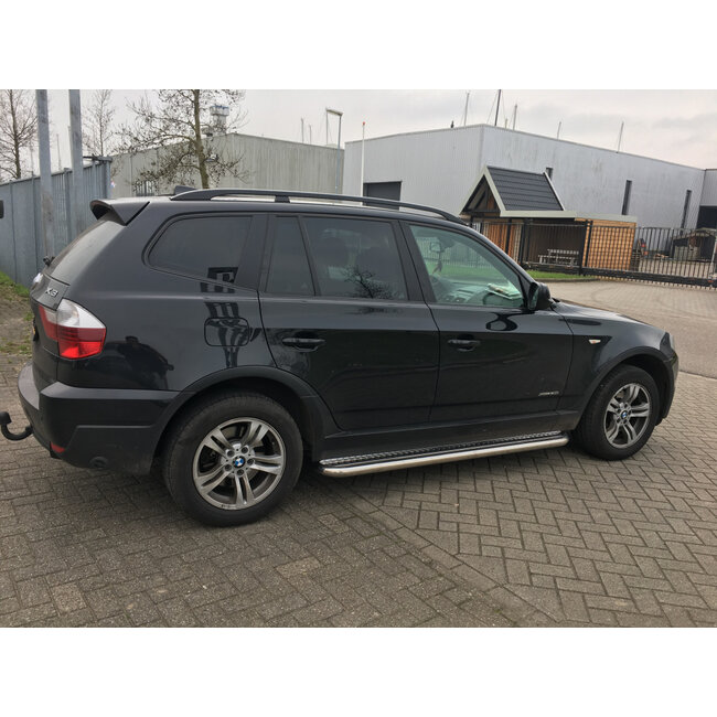 BMW X3 Sidebars met rvs trede