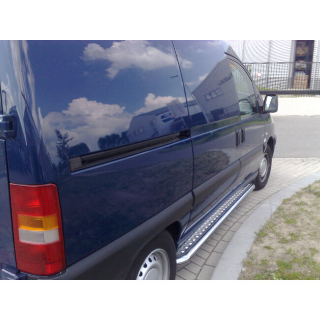 Citroen Jumpy Sidebars met aluminium trede L2/L3