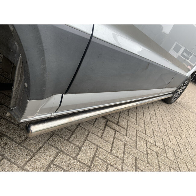 Crafter va 2017 Sidebars rechte buizen L2