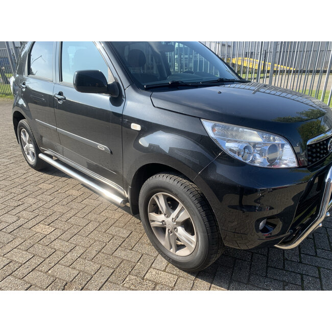 Daihatsu Terios Sidebars rechte buis rond