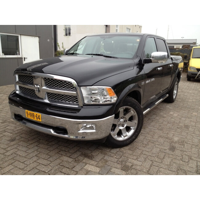 Dodge Ram 1500 Sidebars met opstapjes 70mm dik