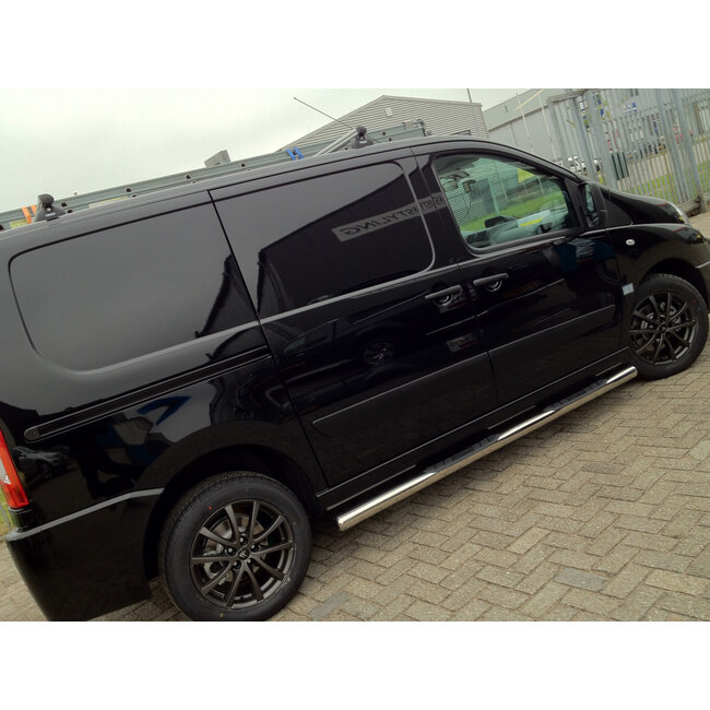 Fiat Scudo Sidebars rechte buis 70 mm met opstapjes L2