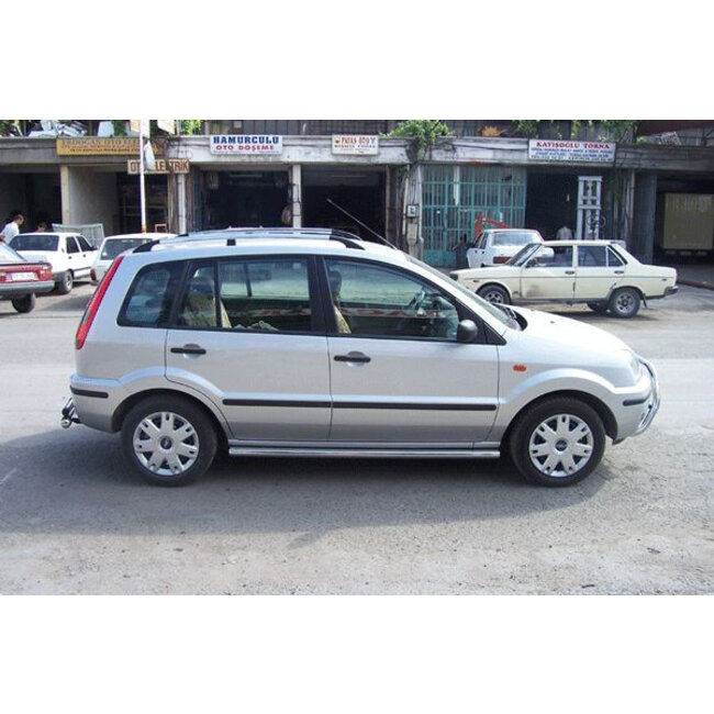 Ford Fusion Sidebars rechte buis