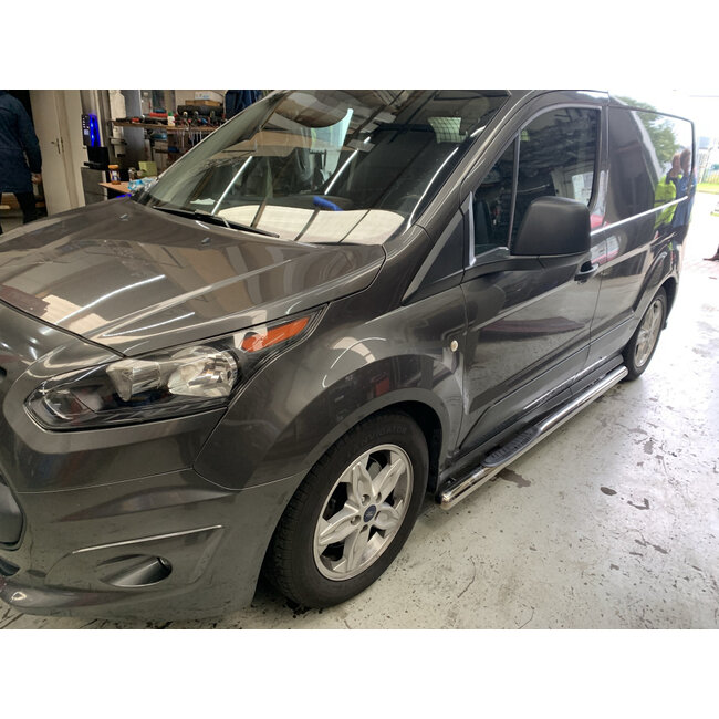 Ford Transit Connect Sidebars met opstapjes L1