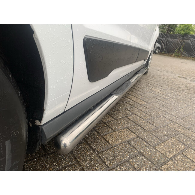 Ford Transit Connect Sidebars met opstapjes L1