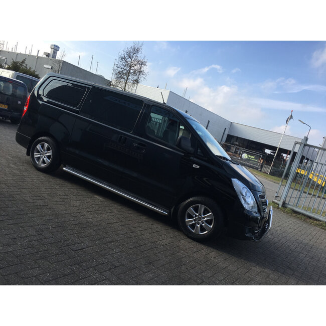 Hyundai H1 H300 Sidebars buis 60 mm met RVS trede L2