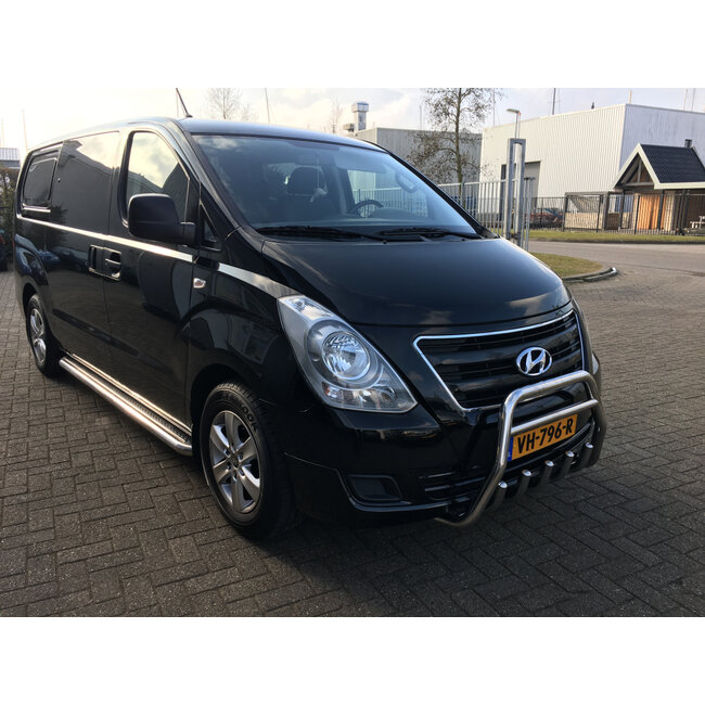 Hyundai H1 H300 Sidebars buis 60 mm met RVS trede L2