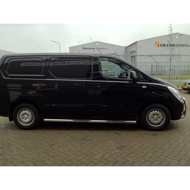 Hyundai H1 H300 Sidebars Sidesteps met opstapjes L2