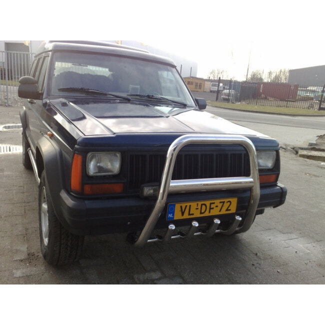 Jeep Cherokee Pushbar met carterbeschermer