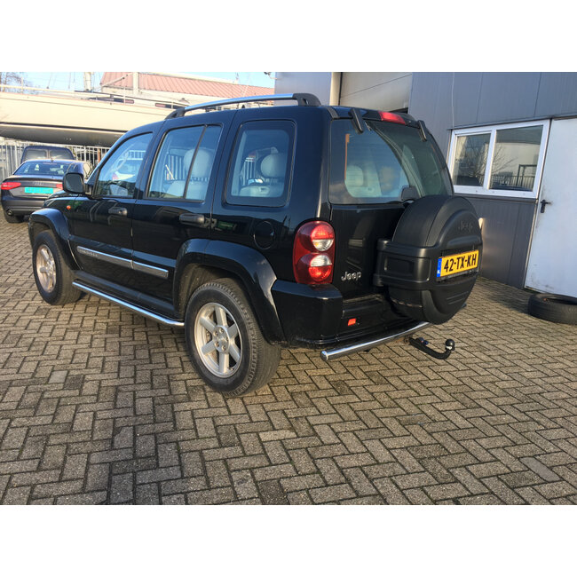 Jeep Cherokee Sidebars met rvs trede