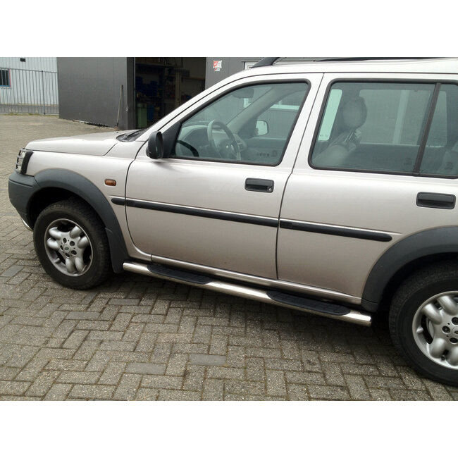 Land Rover Freelander Sidebars met opstapjes