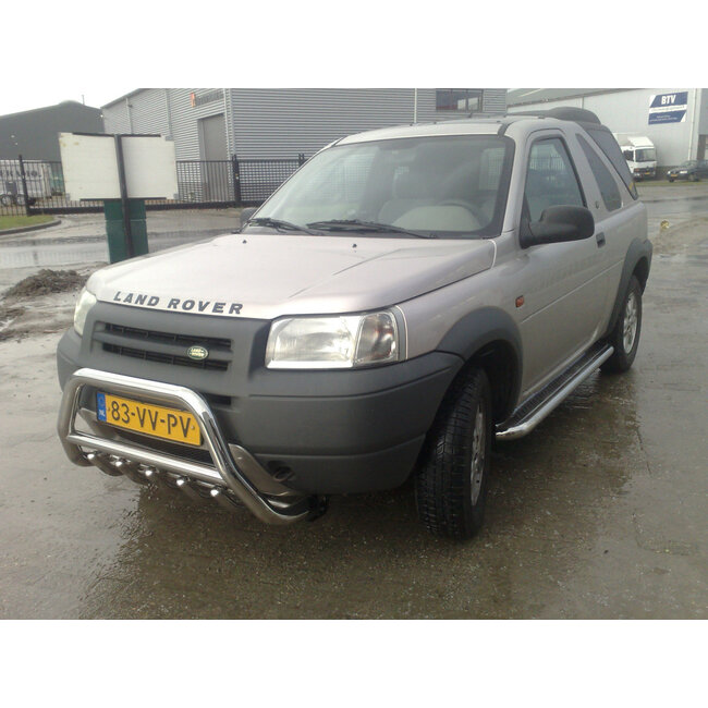 Land Rover Freelander Sidebars met rvs trede