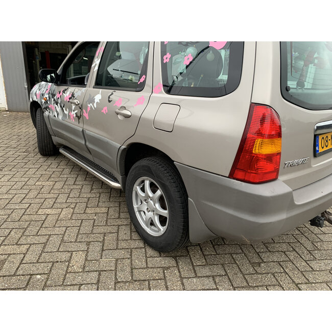 Mazda Tribute Sidebars met rvs trede