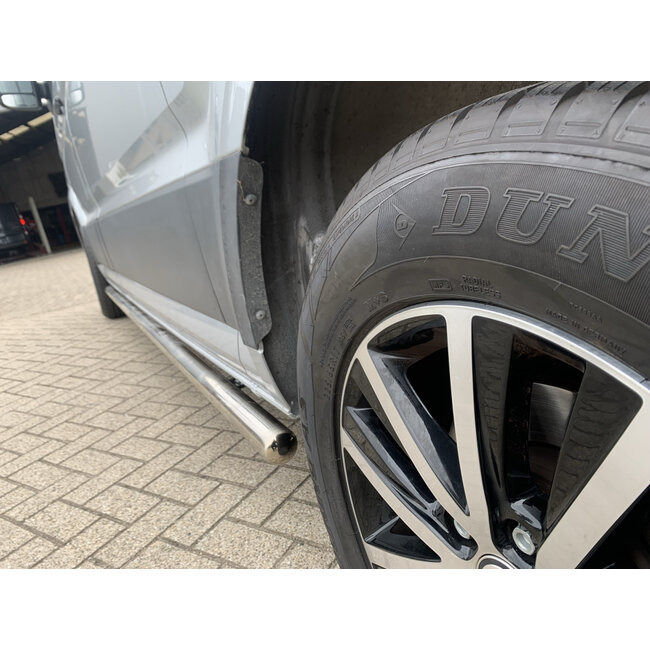 MB Sprinter W907 Sidebars rechte buizen L1