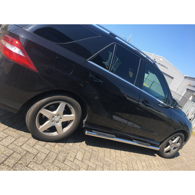 Mercedes ML W166 Sidebars met opstapjes