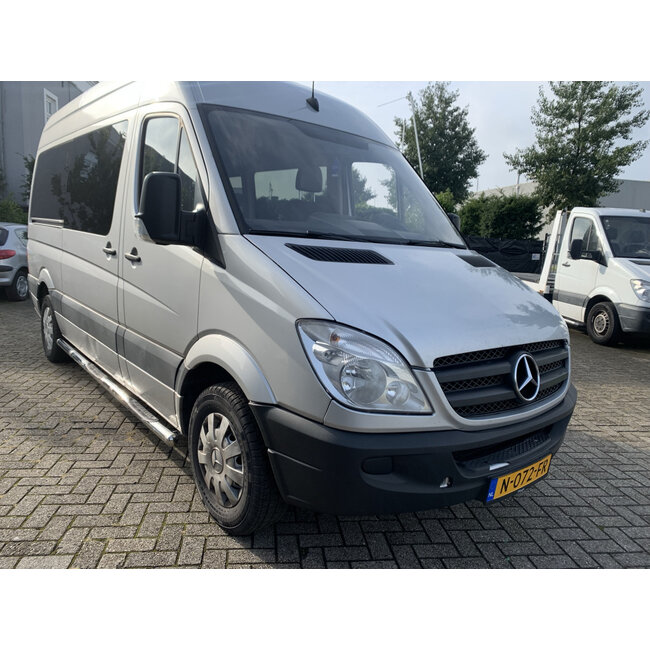 Mercedes Sprinter W906 Sidebars sidesteps met opstapjes L1