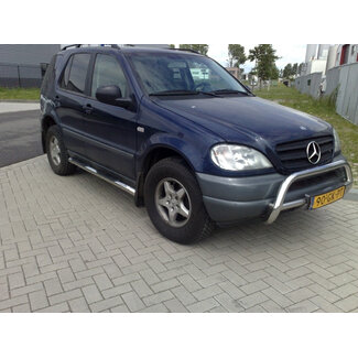 Mercedes-Benz ML W163 Sidebars met steps