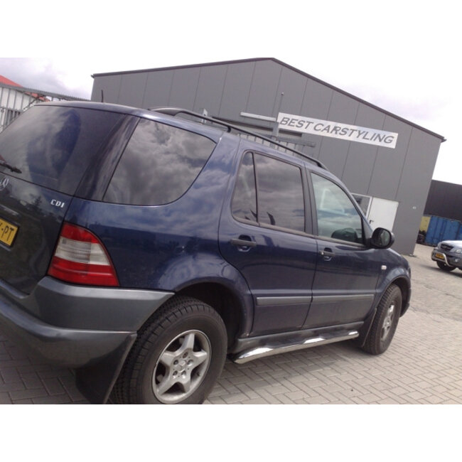 Mercedes-Benz ML W163 Sidebars met steps