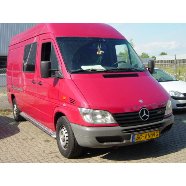Mercedes-Benz Sprinter W901-W905 Sidebars aluminium trede L1