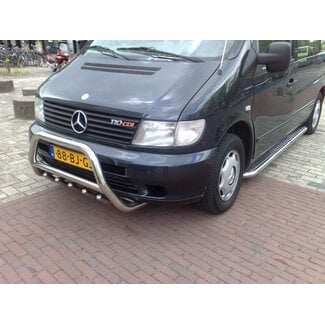 Mercedes-Benz Vito W638 Sidebars met aluminium traanplaat