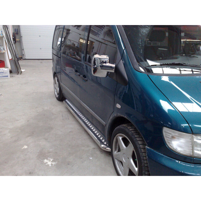 Mercedes-Benz Vito W638 Sidebars met aluminium traanplaat