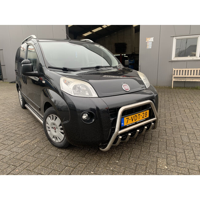 Citroën Nemo Peugeot Bipper Fiat Fiorino Sidebars met rvs trede