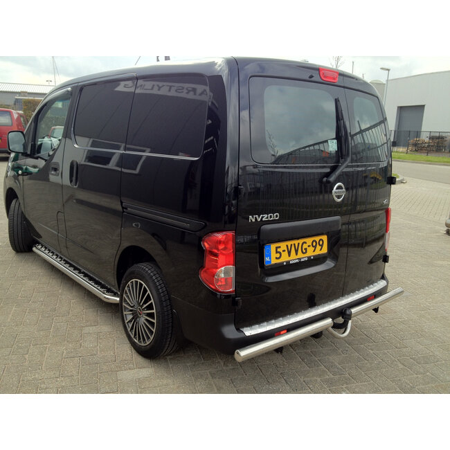 Nissan NV200 Sidebars met rvs trede