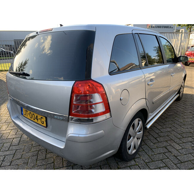 Opel Zafira Sidebars rechte buis