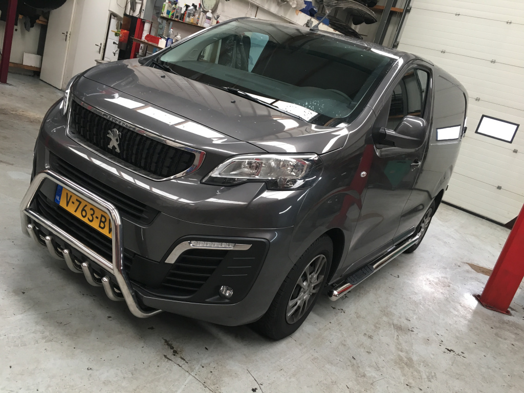 Feu Arrière Gauche Pour Peugeot Expert, Citroën Jumpy, Toyota Proace - IP67 - 24V - Compatible 2016-