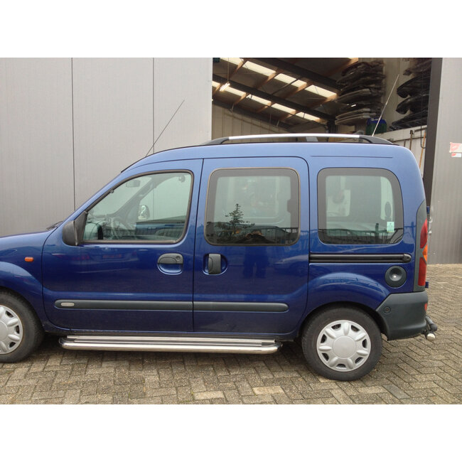 Renault Kangoo Sidebars met rvs treeplank L1
