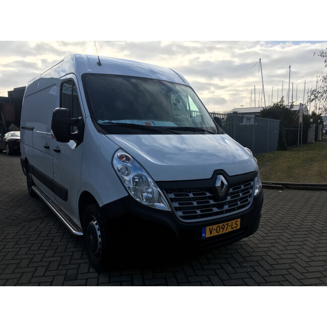 Renault Master Sidebars met rvs treeplank L2