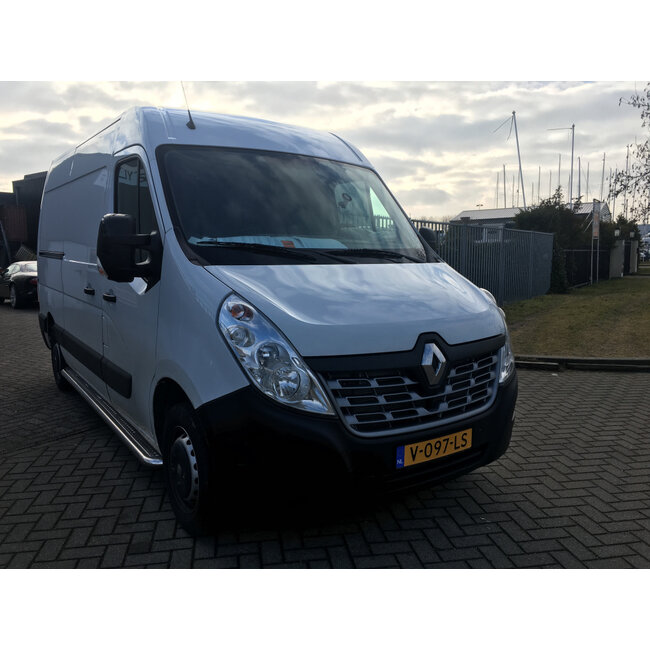 Renault Master Sidebars met rvs treeplank L2