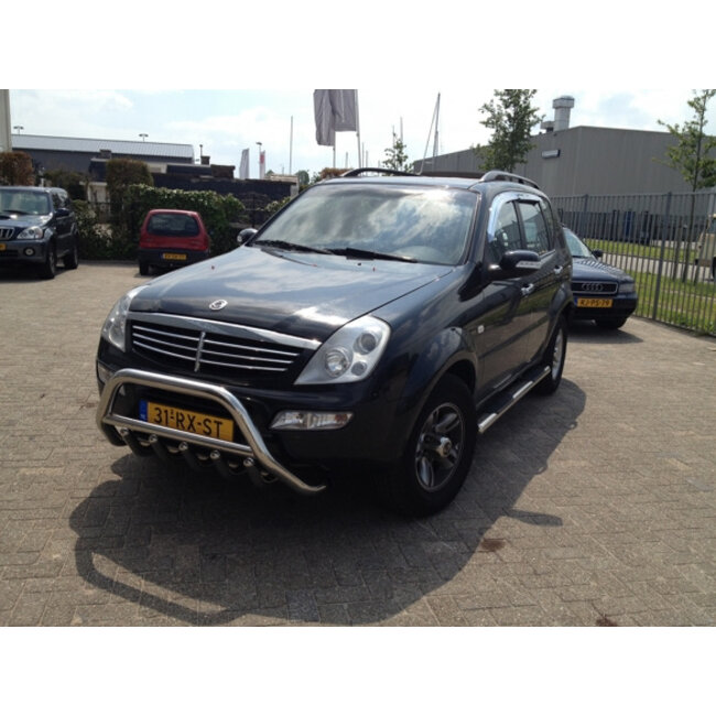 SsangYong Rexton Sidebars rechte buis 70 mm met opstapjes