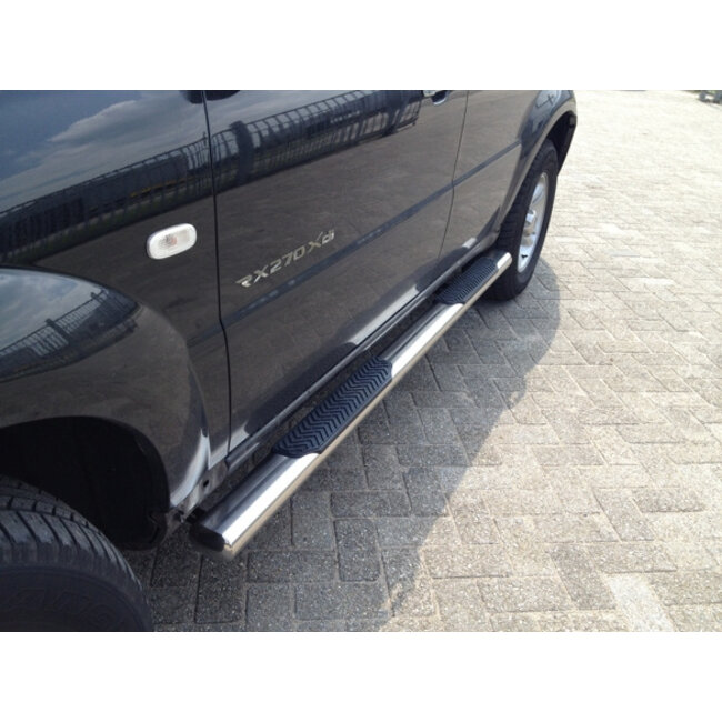 SsangYong Rexton Sidebars rechte buis 70 mm met opstapjes